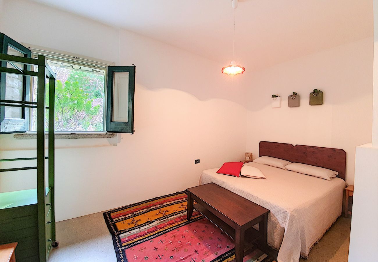 House in Corsano - Sea access & hot outdoor whirlpool at stone villa
