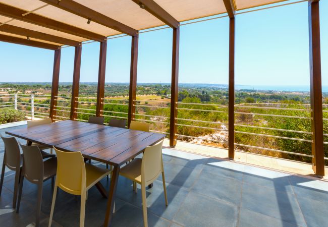 Villa in Torre Pali - Pool villa near the beaches w/ fantastic sea view Villa in Torre Pali - Pool villa near the beaches w/ fantastic sea view