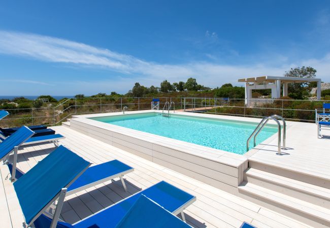 Villa in Torre Pali - Pool villa near the beaches w/ fantastic sea view