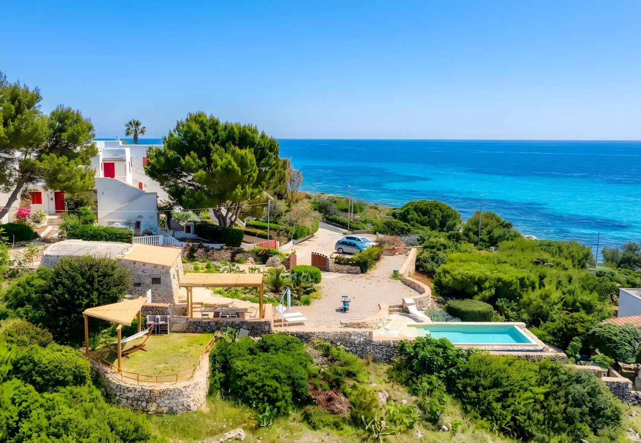 Villa in Torre Vado - Sunset view, infinity pool, little stone house