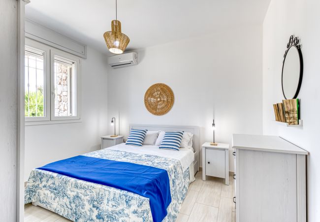 Villa in Pescoluse - Modern stone villa with pool and sea view Villa in Pescoluse - Modern stone villa with pool and sea view