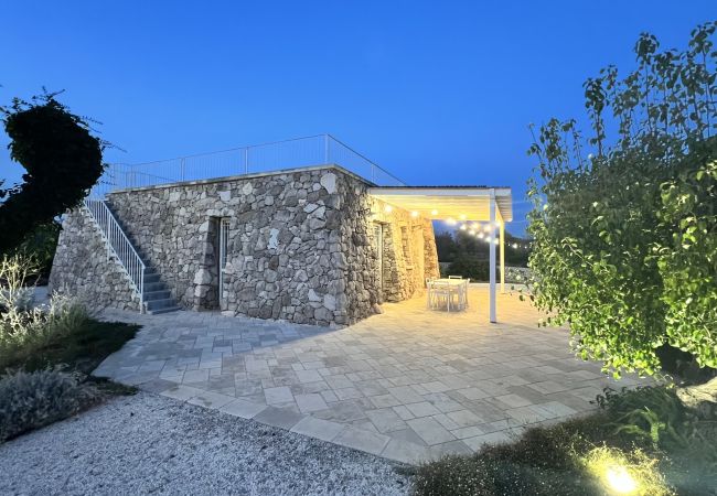 Villa in Pescoluse - Modern stone villa with pool and sea view Villa in Pescoluse - Modern stone villa with pool and sea view