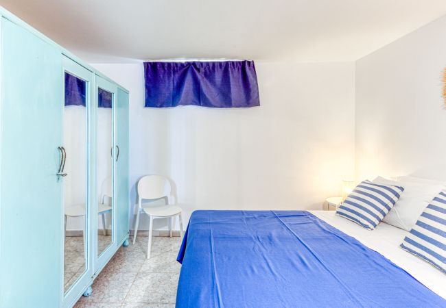 Villa in Pescoluse - Quiet country house with sea view and garden Villa in Pescoluse - Quiet country house with sea view and garden