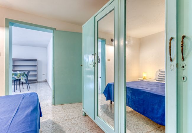 Villa in Pescoluse - Quiet country house with sea view and garden Villa in Pescoluse - Quiet country house with sea view and garden