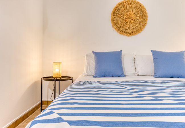 Villa in Pescoluse - Quiet country house with sea view and garden Villa in Pescoluse - Quiet country house with sea view and garden