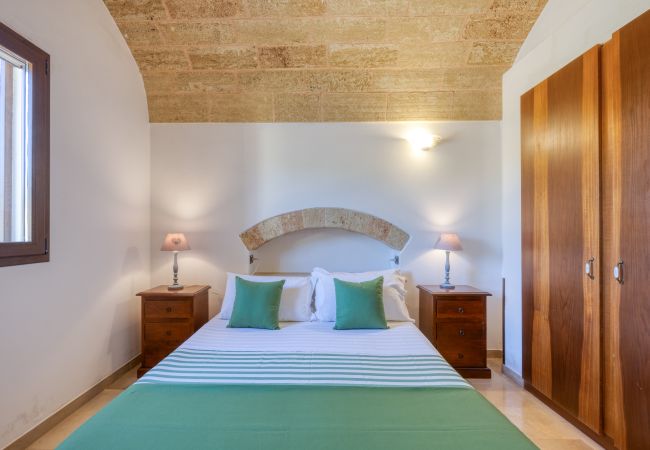 Villa in Salve - Villa with pool, 2km from the sandy beaches Villa in Salve - Villa with pool, 2km from the sandy beaches