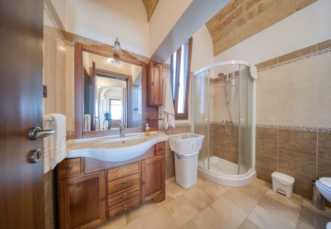 Villa in Salve - Villa with pool, 2km from the sandy beaches Villa in Salve - Villa with pool, 2km from the sandy beaches