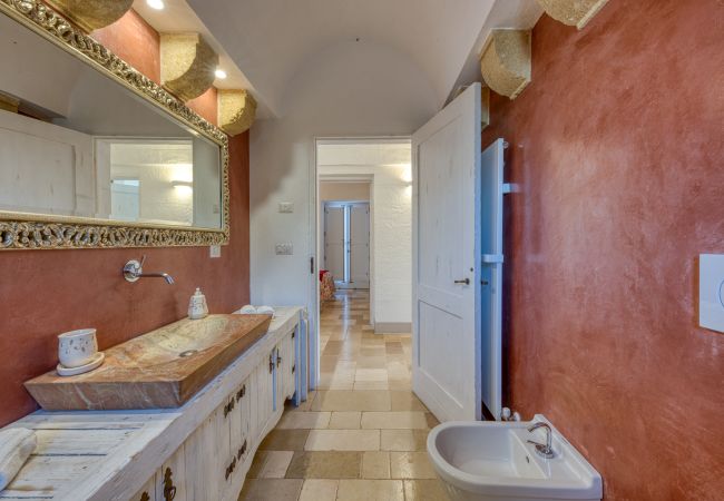 Villa in Torre Pali - Superior villa w/ fantastic sea view & little pool Villa in Torre Pali - Superior villa w/ fantastic sea view & little pool