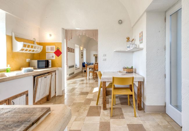 Villa in Torre Pali - Superior villa w/ fantastic sea view & little pool Villa in Torre Pali - Superior villa w/ fantastic sea view & little pool