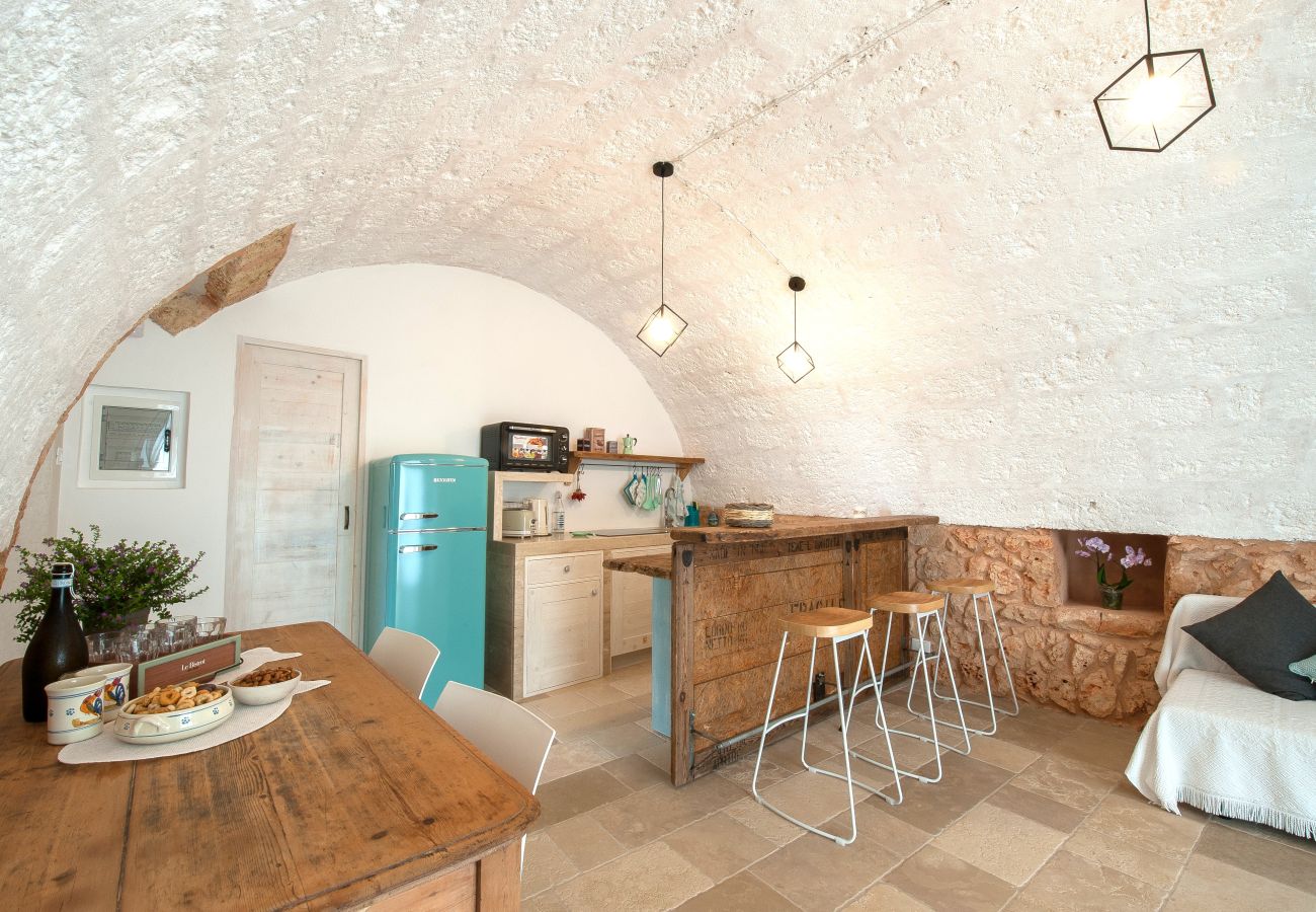 Villa in Salve - Entire house with private pool 5km from the sea