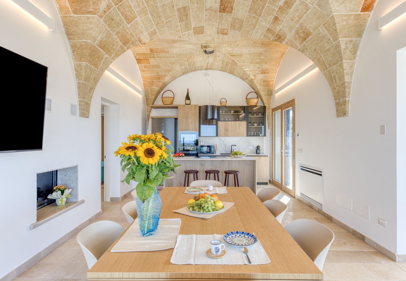 Villa in Leuca - Ultra high end villa, heated pool & stunning views