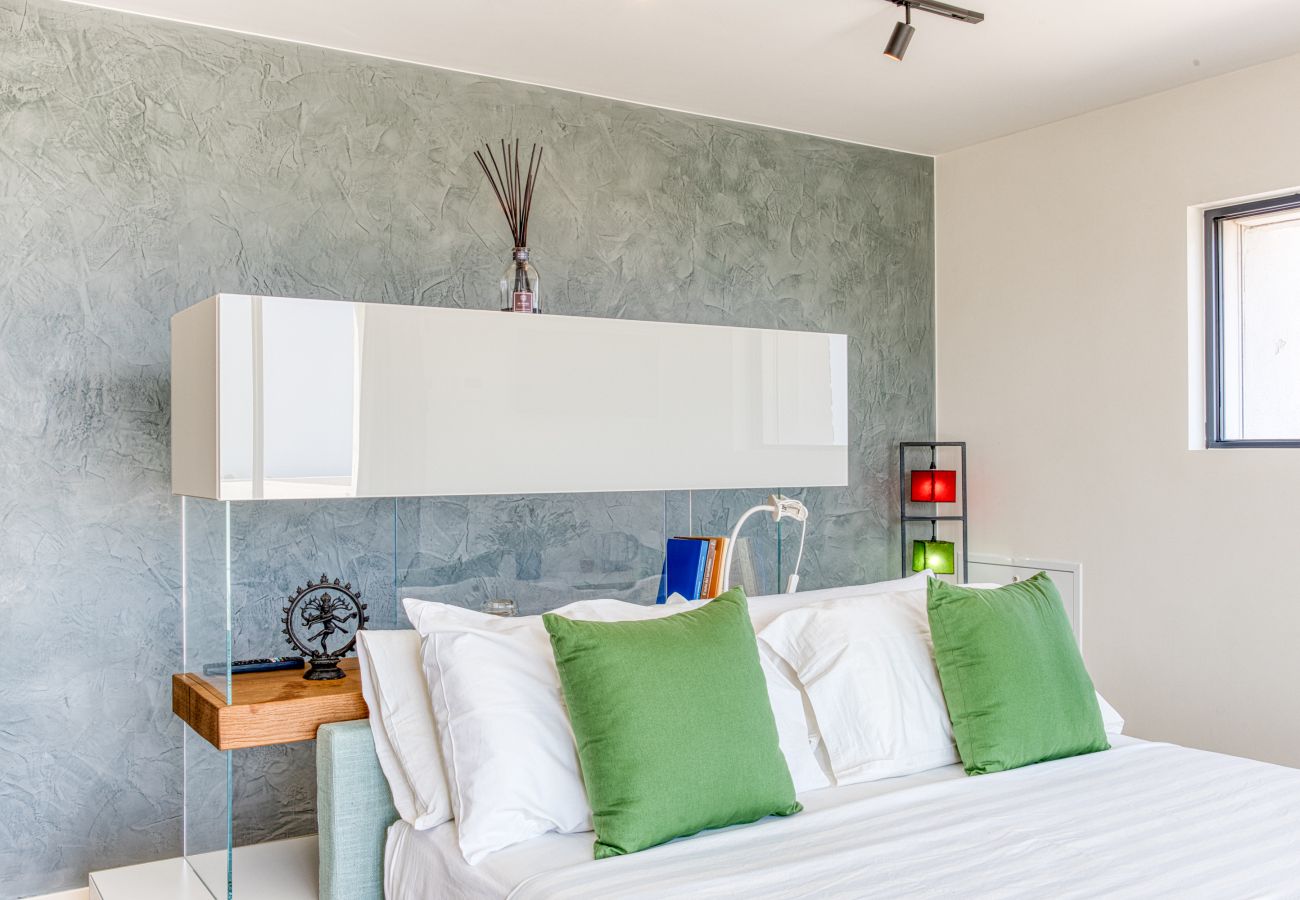 Villa in Leuca - Fabulous modern villa on 3 levels, pool & sea view