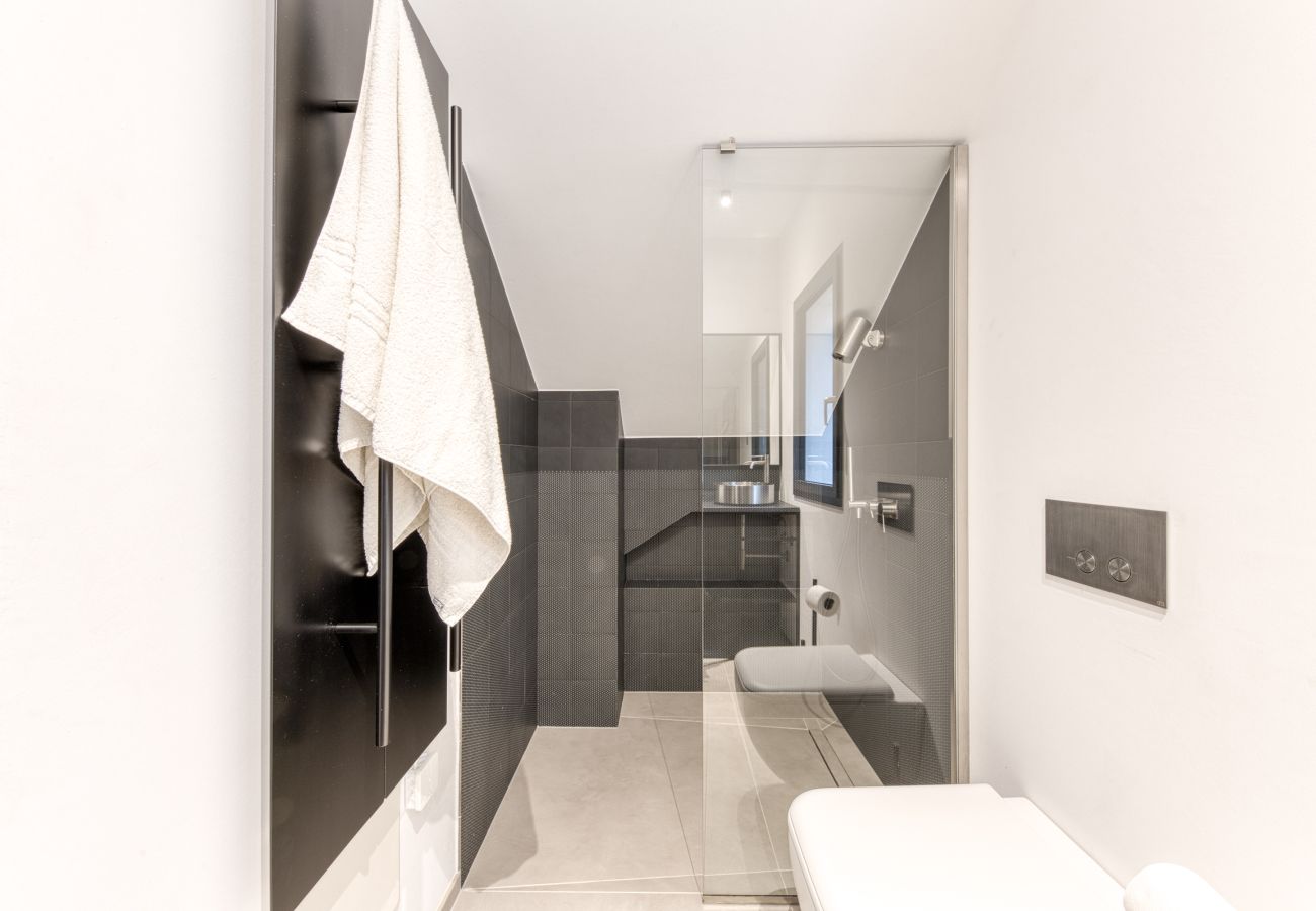 Villa in Leuca - Fabulous modern villa on 3 levels, pool & sea view