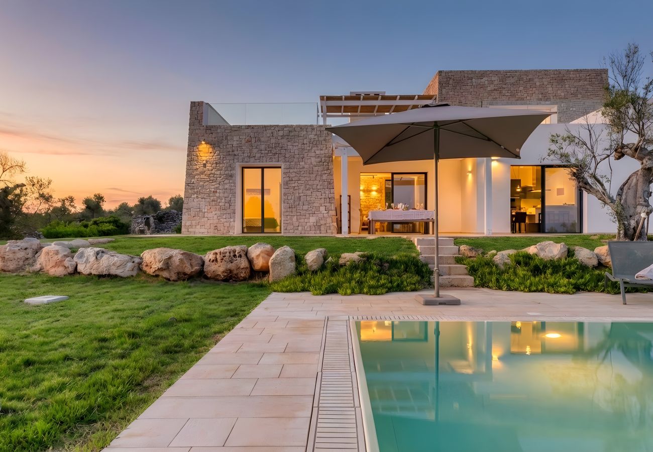 Villa in Leuca - Fabulous modern villa on 3 levels, pool & sea view