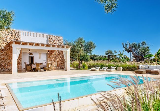 Villa in Leuca - Modern 2-unit villa with heated pool and seaview