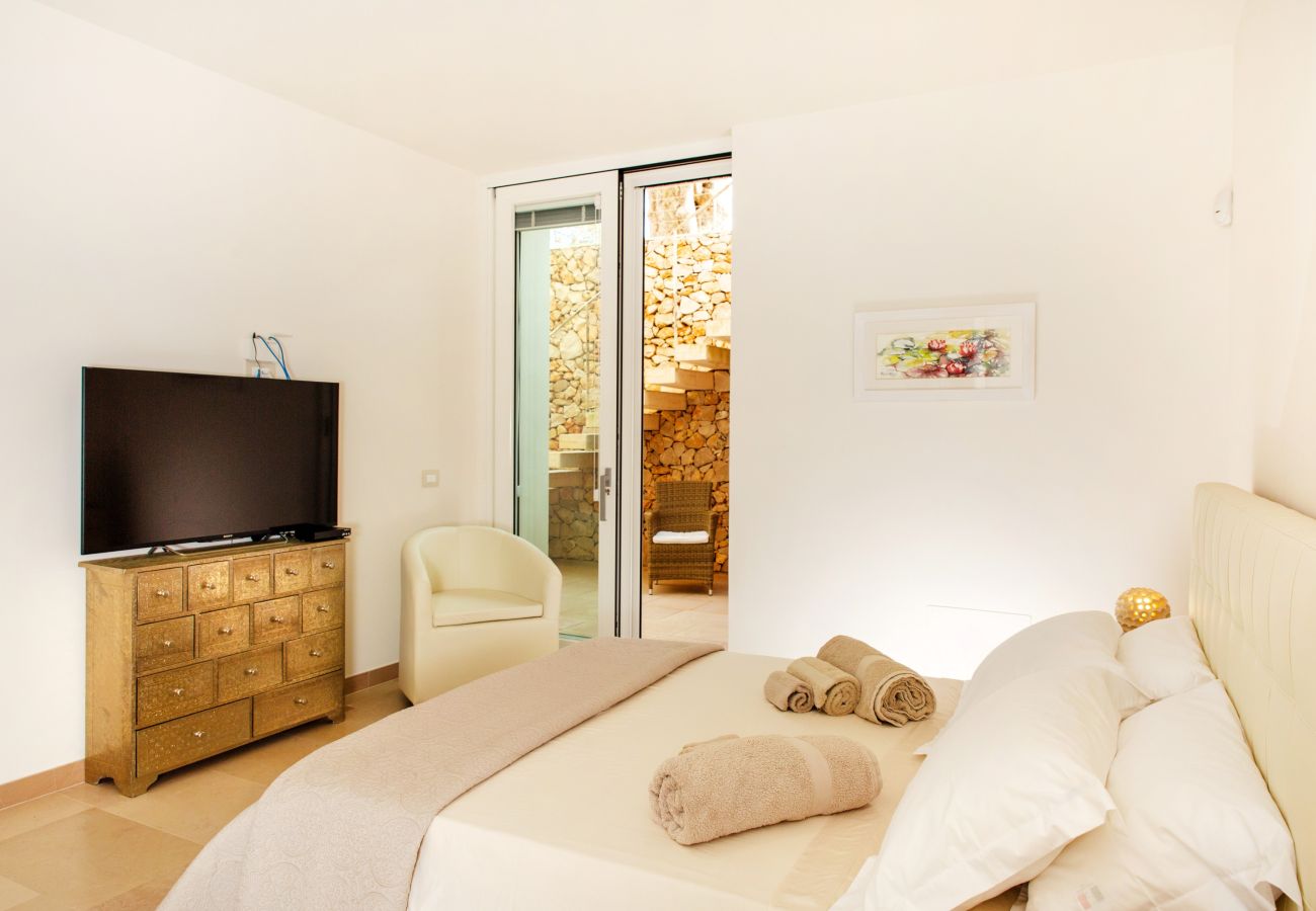 Villa in Leuca - Modern 2-unit villa with heated pool and seaview