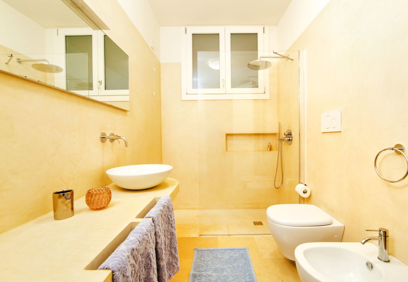 Villa in Leuca - Modern 2-unit villa with heated pool and seaview