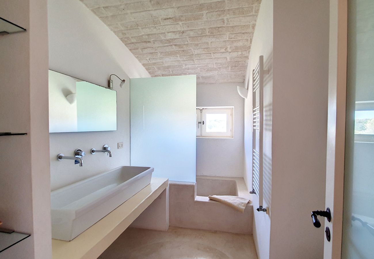 Villa in Cisternino - Charming countryside trulli villa with pool