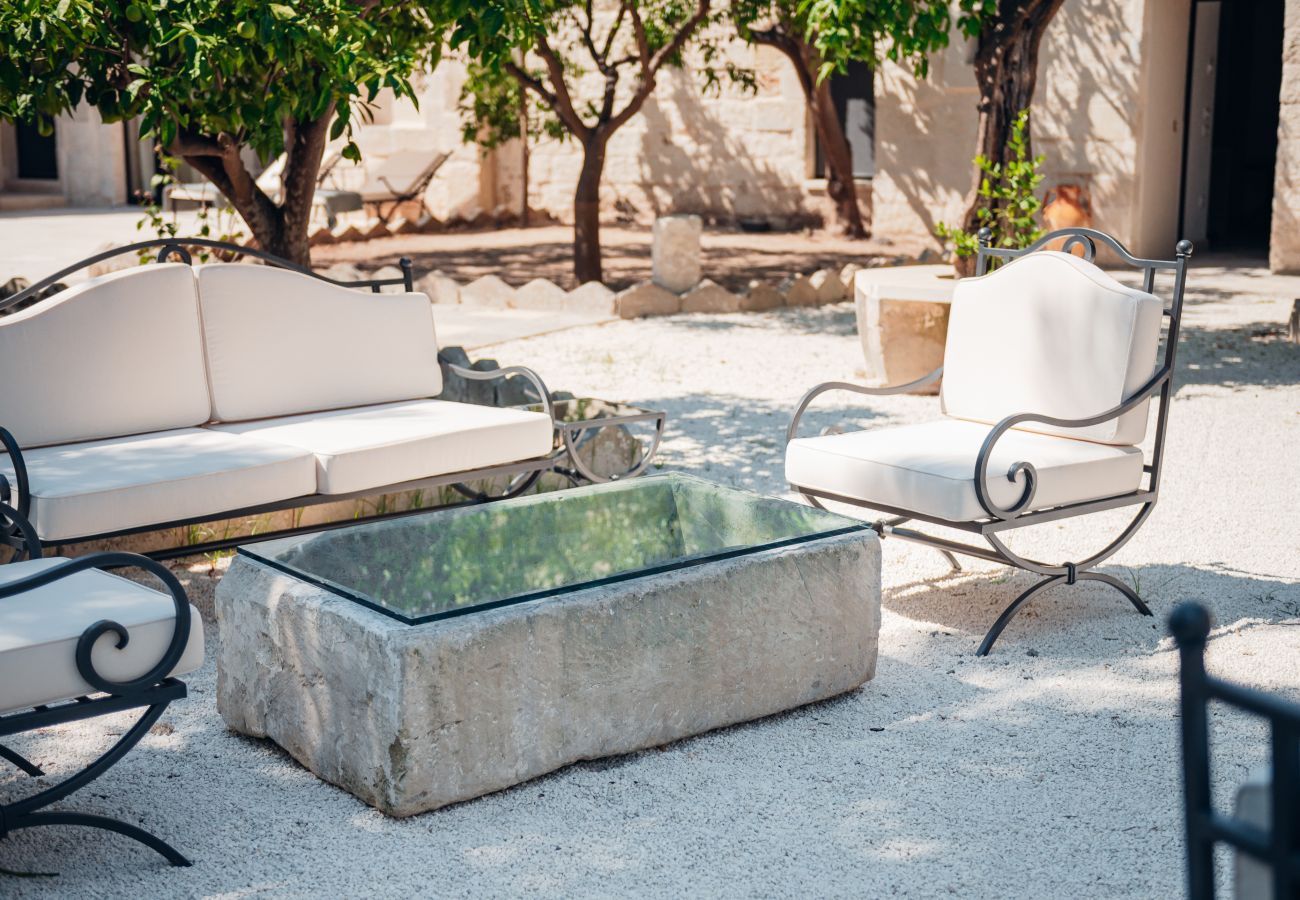 Villa in San Cassiano - Stunning superior mansion w/ pool in ancient town