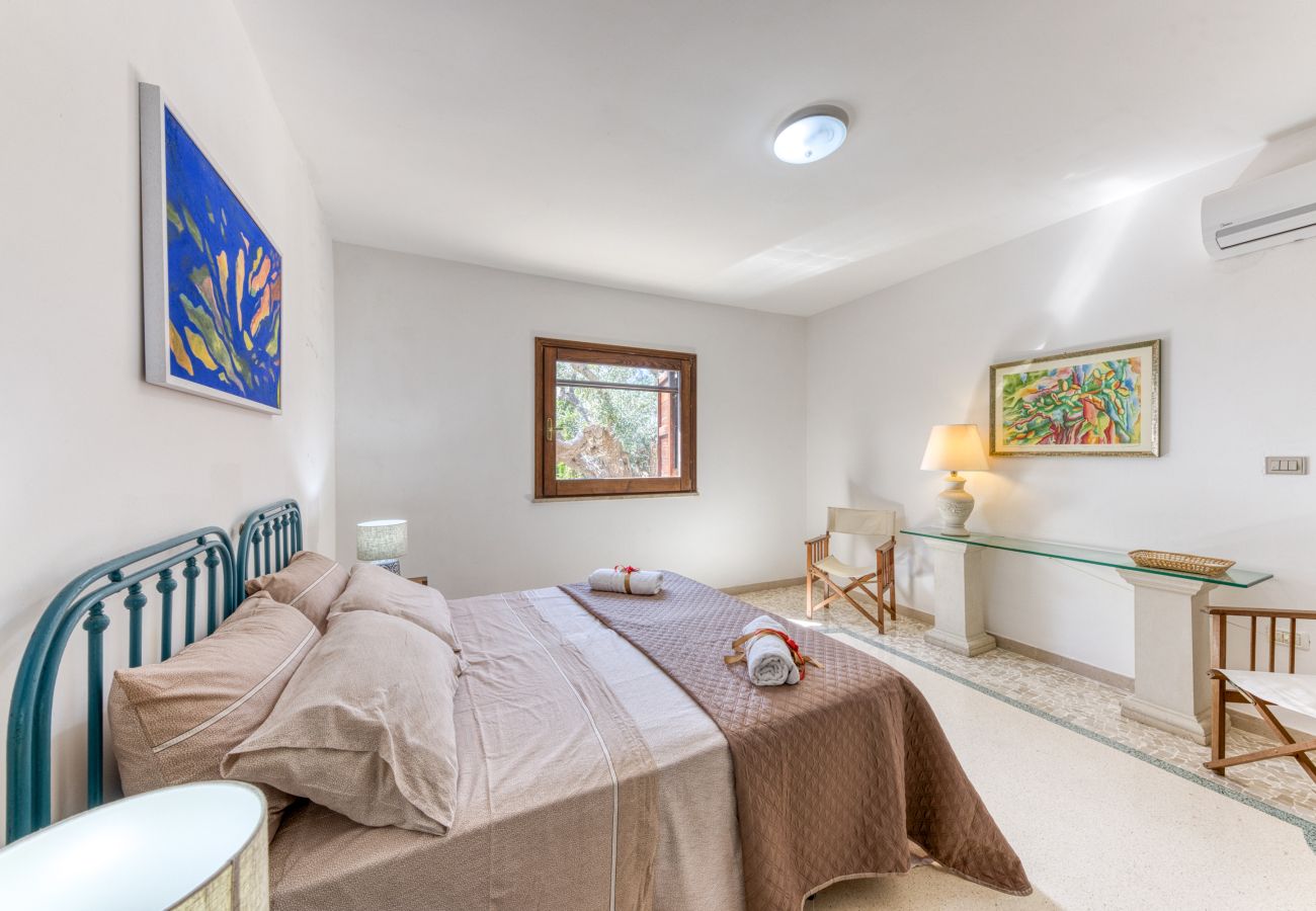 Country house in Patù - Nice stone house with sea view & outdoor whirlpool