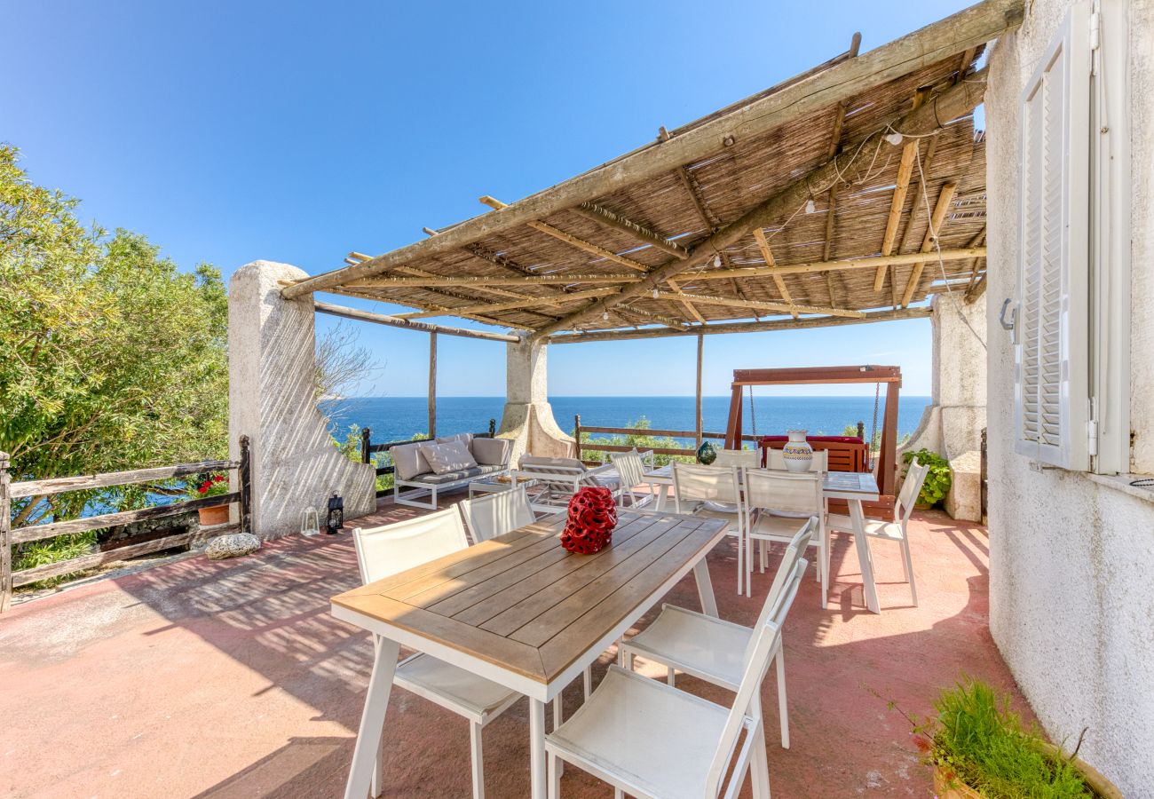 Villa in Castro - Breathtaking whirlpool villa&office w/ sea access (house B)