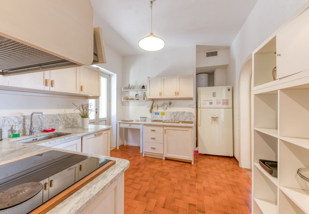 Villa in Castro - Breathtaking whirlpool villa&office w/ sea access (house B)