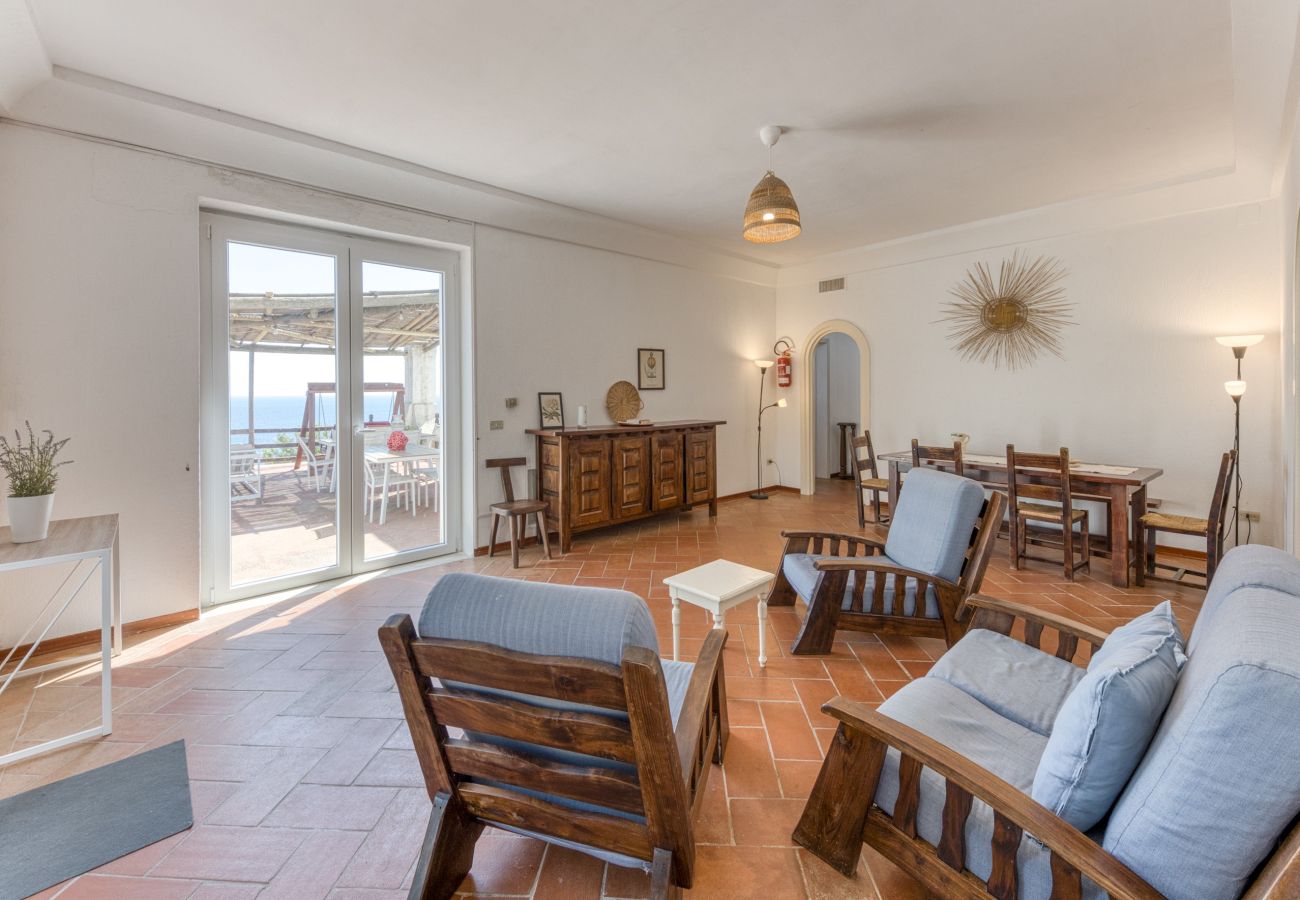 Villa in Castro - Breathtaking whirlpool villa&office w/ sea access (house B)