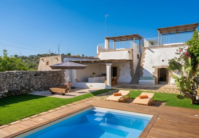 Villa in Leuca - A little gem: ancient country house with pool