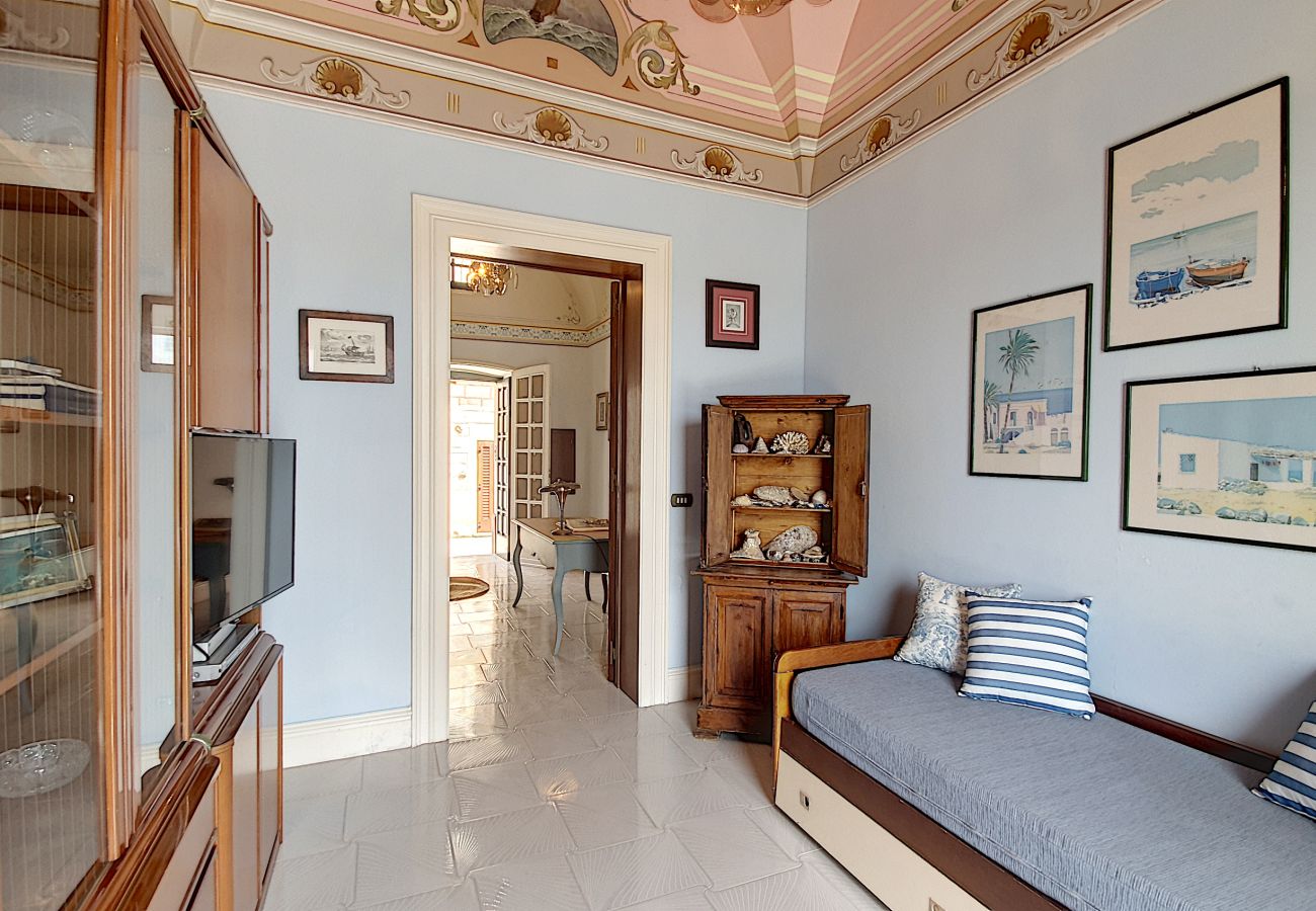 House in Castro - Ancient fortress house w/ fantastic sea view