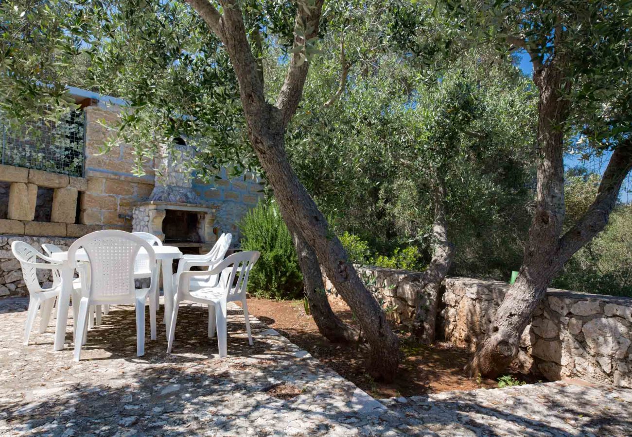 Villa à Andrano - Entière maison avec 2 appartements et vue mer 180°