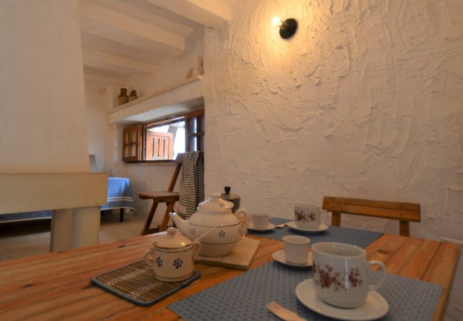 Trullo à Castro - Trullo romantique avec accès mer et vue superbe (maison G) Trullo à Castro - Trullo romantique avec accès mer et vue superbe (maison G)