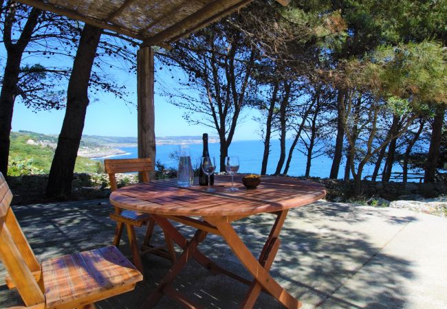 Trullo à Castro - Trullo romantique avec accès mer et vue superbe (maison G) Trullo à Castro - Trullo romantique avec accès mer et vue superbe (maison G)