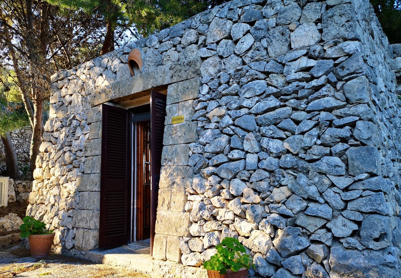 Trullo à Castro - Trullo romantique avec accès mer et vue superbe (maison G)