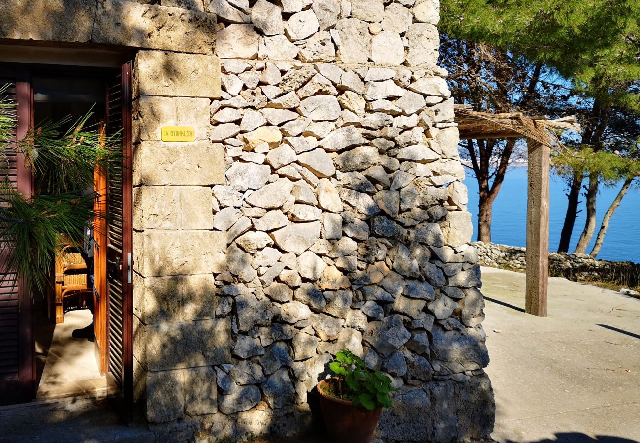 Trullo à Castro - Trullo romantique avec accès mer et vue superbe (maison G)