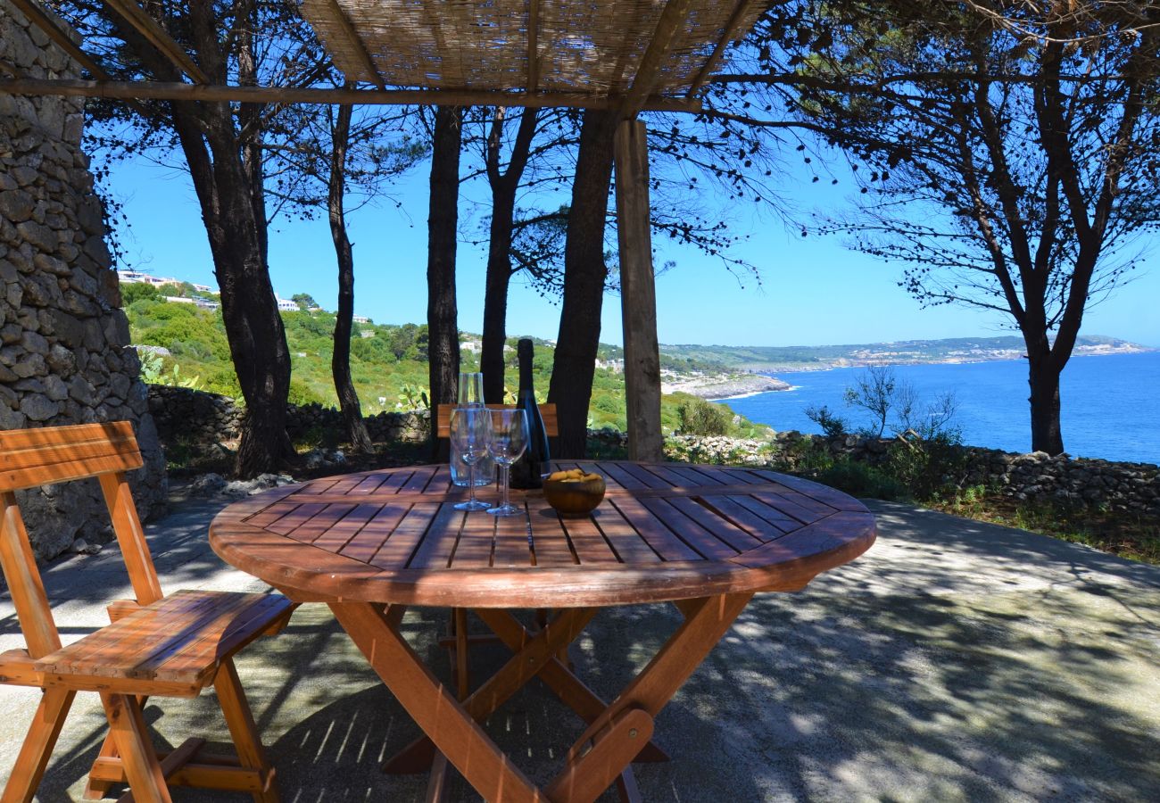 Trullo à Castro - Trullo romantique avec accès mer et vue superbe (maison G)