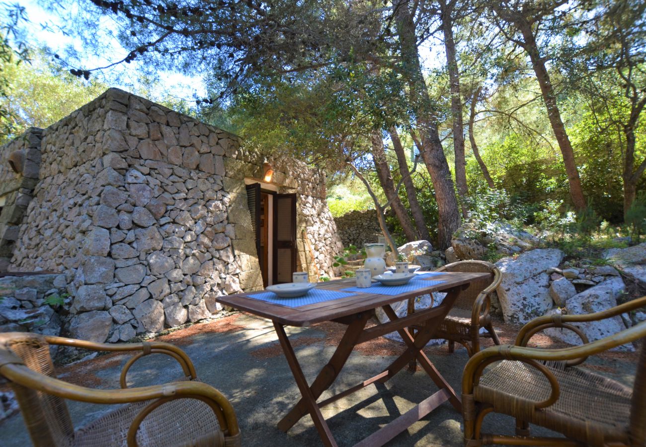 Trullo à Castro - Little trullo with private sea access (house E)