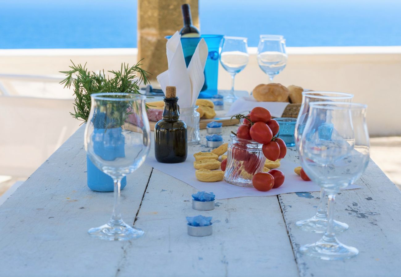 Maison à Gagliano del Capo - Maison en pierre avec jacuzzi sur les falaises (A)