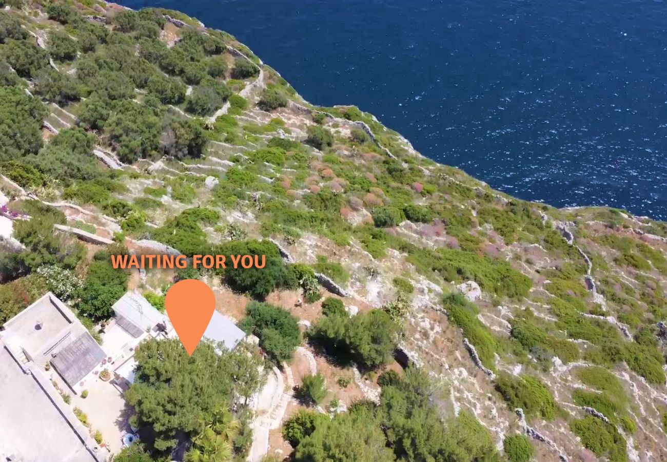 Maison à Gagliano del Capo - Maison en pierre avec jacuzzi sur les falaises (A)