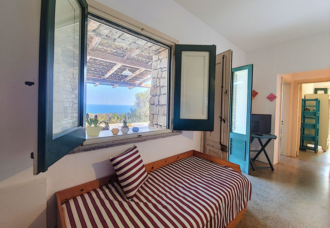Maison à Corsano - Accès direct mer et minipiscine chauffée