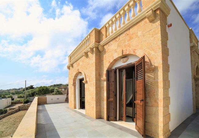 Appartement à Torre Vado - Penthouse à 5 mins à pied de la plage Appartement à Torre Vado - Penthouse à 5 mins à pied de la plage