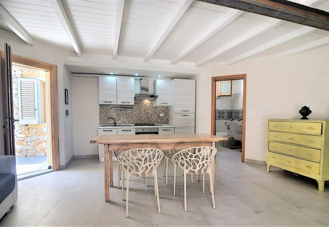 Villa à Leuca - Villa renovée avec piscine privée à 950m de la mer Villa à Leuca - Villa renovée avec piscine privée à 950m de la mer