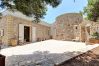 Villa à Leuca - Villa renovée avec piscine privée à 950m de la mer Villa à Leuca - Villa renovée avec piscine privée à 950m de la mer