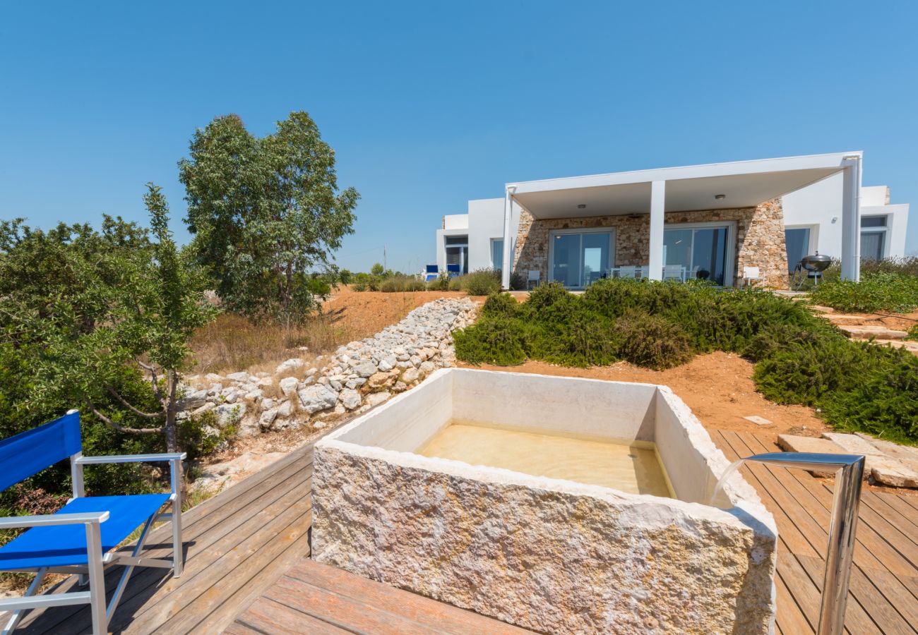 Villa à Torre Pali - Superbe villa avec piscine & vue mer 180°