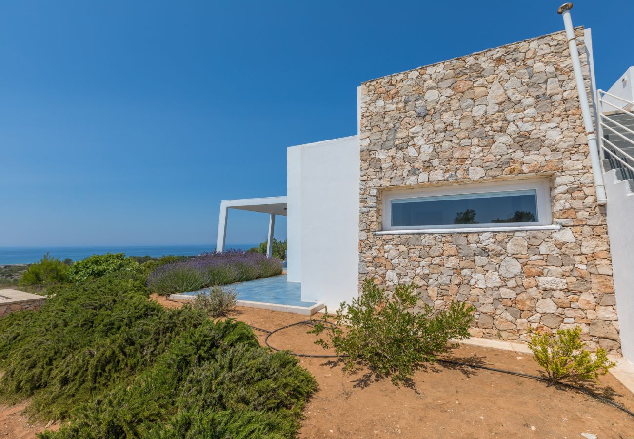 Villa à Torre Pali - Superbe villa avec piscine & vue mer 180°