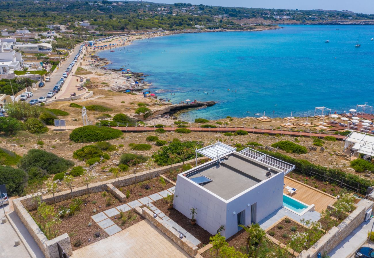 Villa à Marina di Felloniche - Superbe maisonnette 5 étoiles avec accès mer, piscine privée, jacuzzi et spa