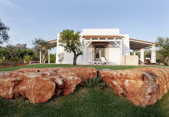 Villa à Pescoluse - Merveilleuse villa avec piscine et grand jardin Villa à Pescoluse - Merveilleuse villa avec piscine et grand jardin