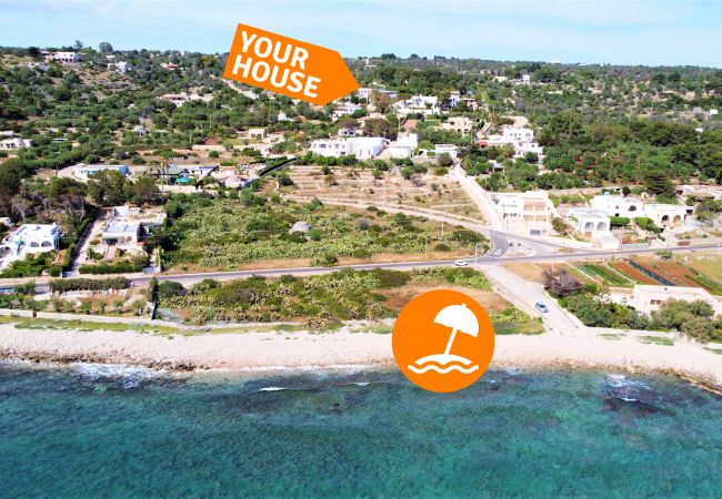 Maison à Torre Vado - Maison vue mer avec piscine proche de la plage Maison à Torre Vado - Maison vue mer avec piscine proche de la plage