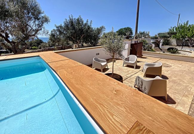 Maison à Marina di Felloniche - Maison avec piscine à 7 min à pied de la plage