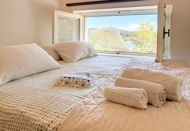 Villa à Cisternino - Superbes trulli de campagne avec piscine privée Villa à Cisternino - Superbes trulli de campagne avec piscine privée
