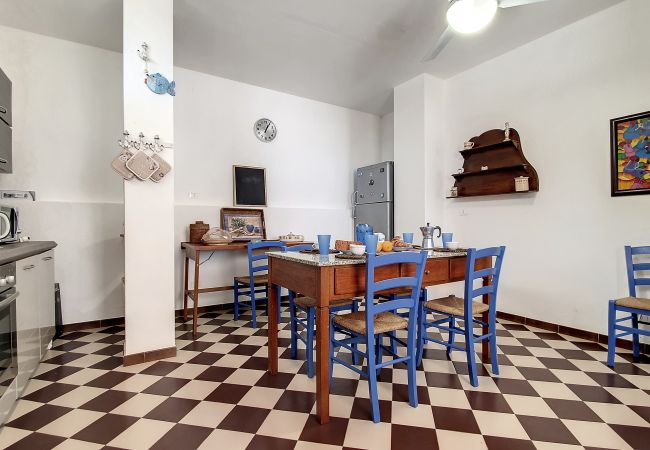 Villa à Leuca - Belle maison sur les falaises avec vue mer à 180° Villa à Leuca - Belle maison sur les falaises avec vue mer à 180°